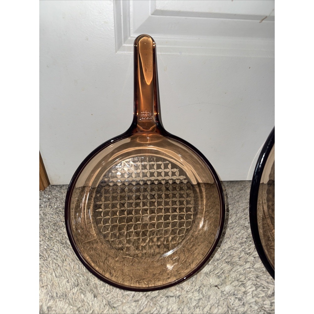 Vtg Corning Ware Visions Glass Amber Waffle Bottom Fry Pan Skillets 10.5" & 7" - Picture 3 of 9